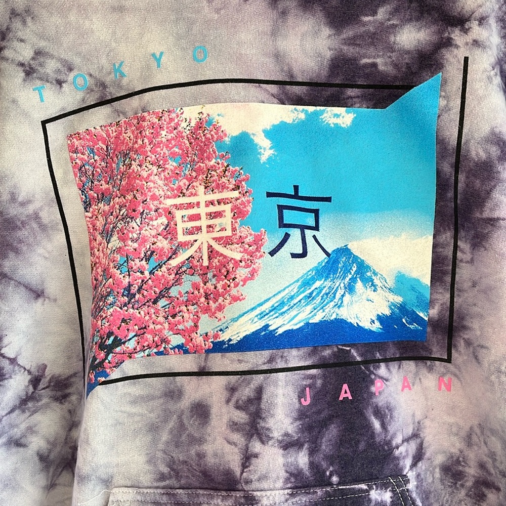 Tokyo Japan Tie Dye sweatshirt - women’s medium (I think)